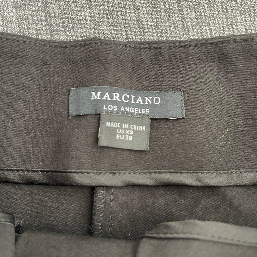 COPY - MARCIANO BY GUESS Slant Shorts !!! 2 pairs BUNDLE !!! - Picture 6 of 7